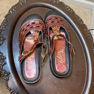 Corkys slip on miles